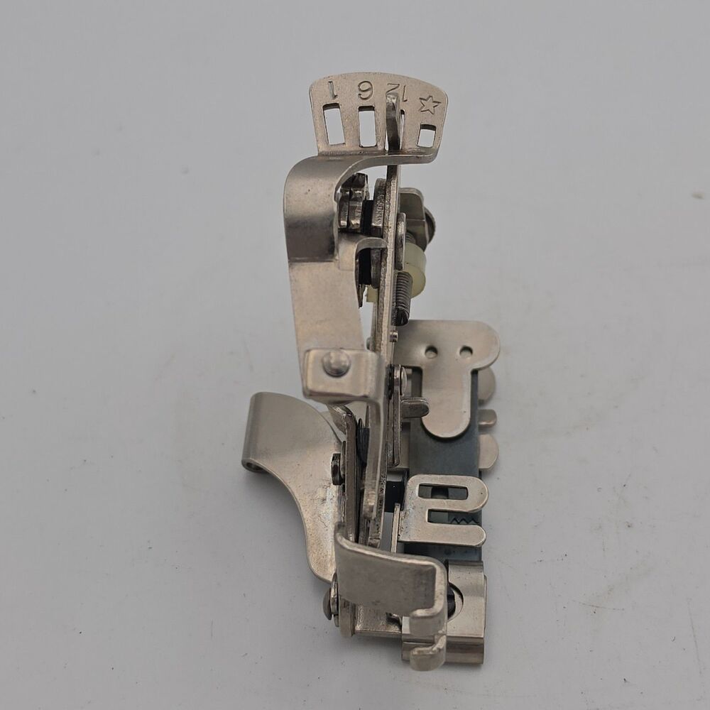 Vintage Singer Sewing Machine Ruffler Pleater Attachment Metal Presser Foot